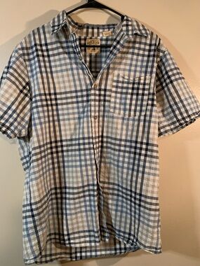 Red head brand co. Men's Short-Sleeve Plaid Button-Up Shirt in Blue and White L